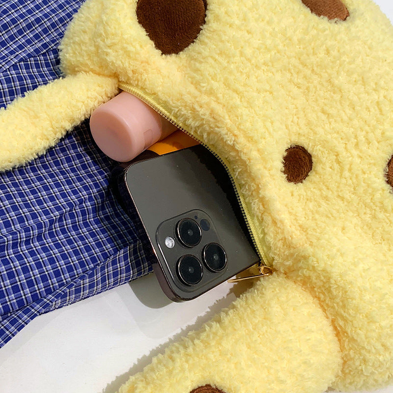 The Giraffe Crossbody Bag
